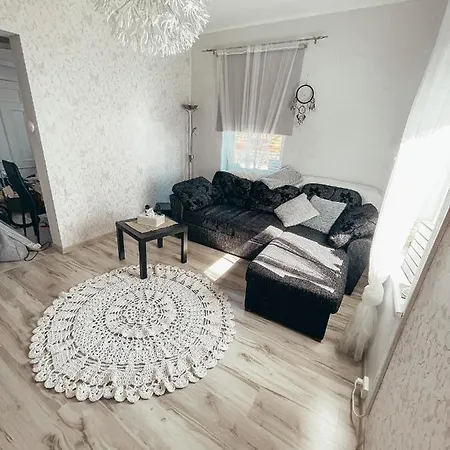 Apartman Cozy With Good Location.